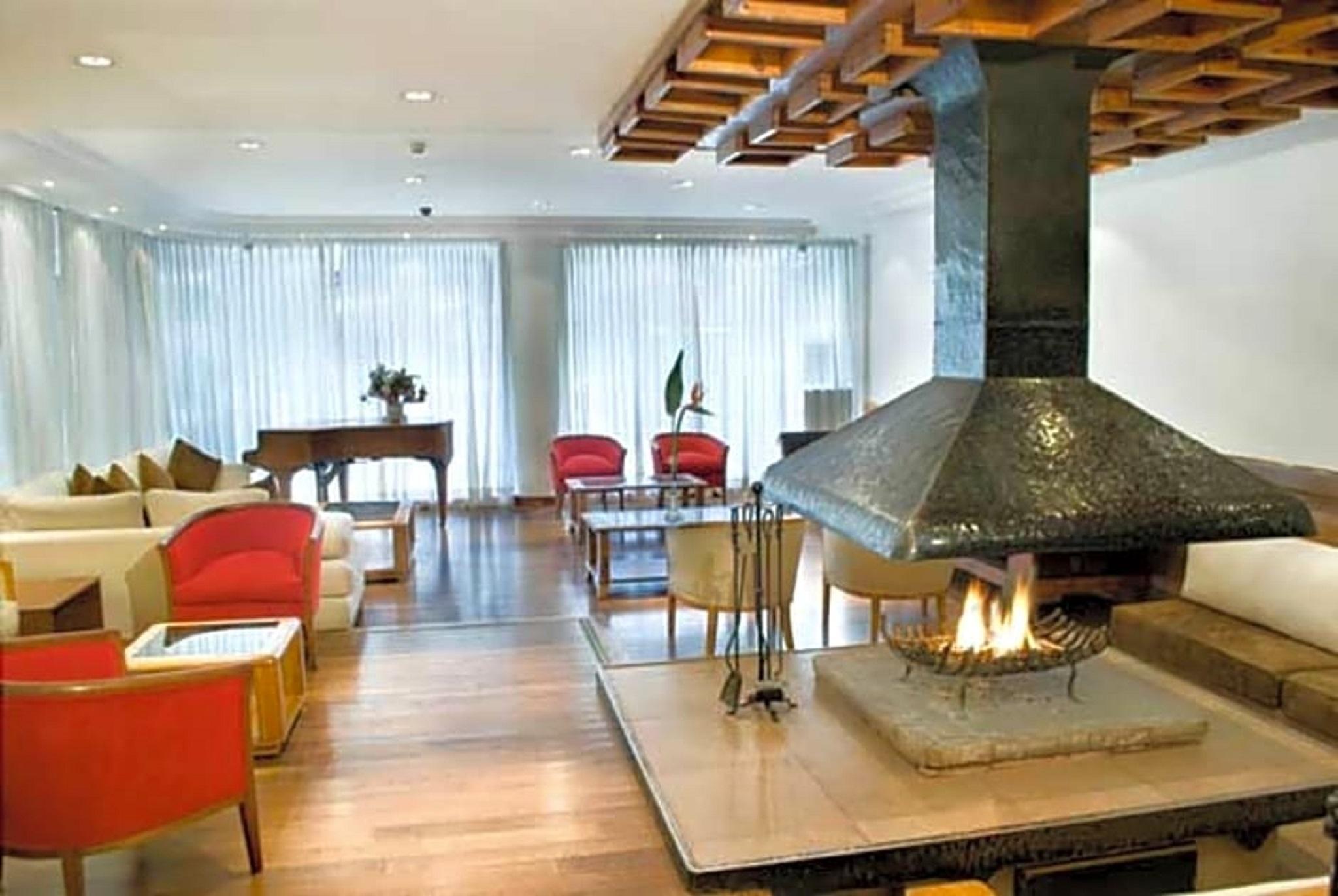 Hotel Cristal San Carlos de Bariloche Exteriör bild